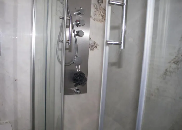 Amazing Amial 公寓 *